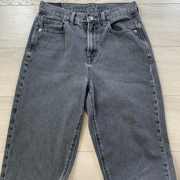 AEO American Eagle Grey Mom Jeans - Picture 4 of 14
